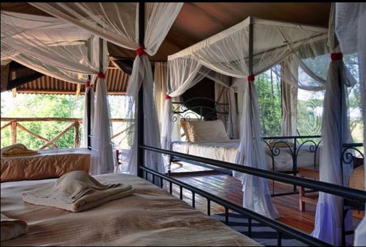 Mbali Mbali Tarangire River Camp Kwa Kuchinia Екстер'єр фото